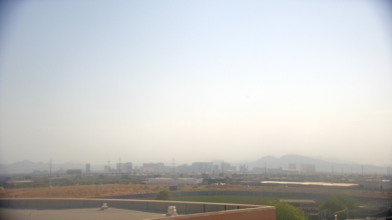 Thumbnail for current weather camera view from Sierra Vista HS in Las Vegas, Nevada