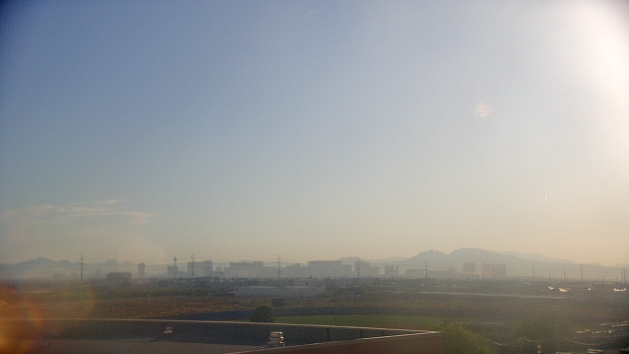 Thumbnail for current weather camera view from Sierra Vista HS in Las Vegas, Nevada