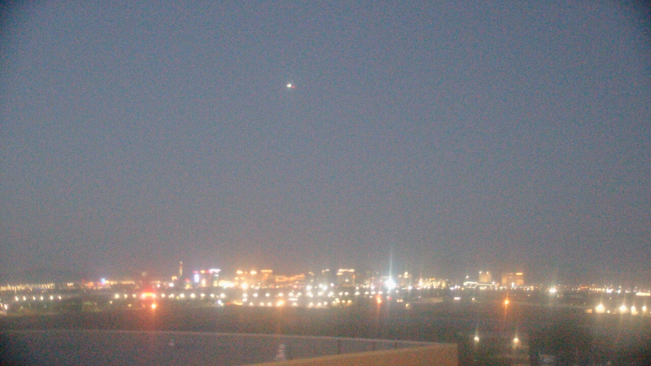 Thumbnail for current weather camera view from Sierra Vista HS in Las Vegas, Nevada