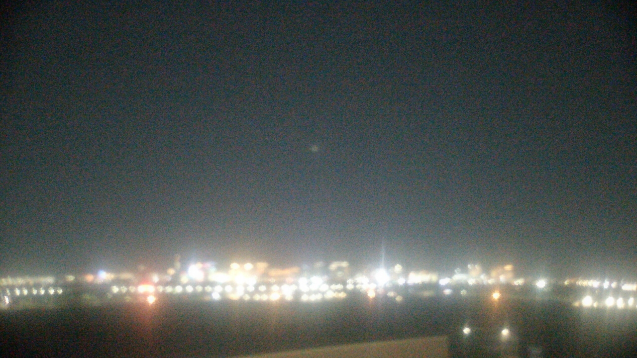 Thumbnail for current weather camera view from Sierra Vista HS in Las Vegas, Nevada