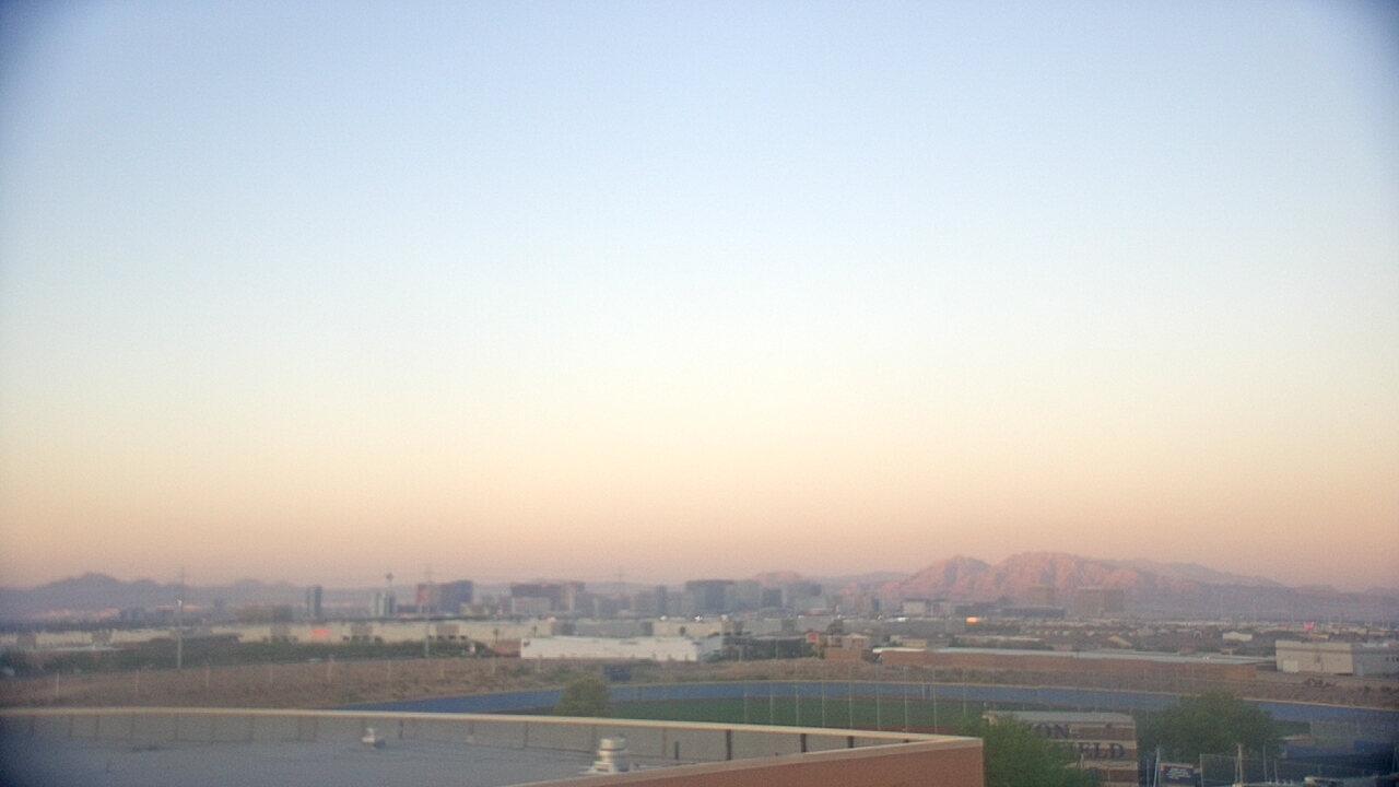 Thumbnail for current weather camera view from Sierra Vista HS in Las Vegas, Nevada