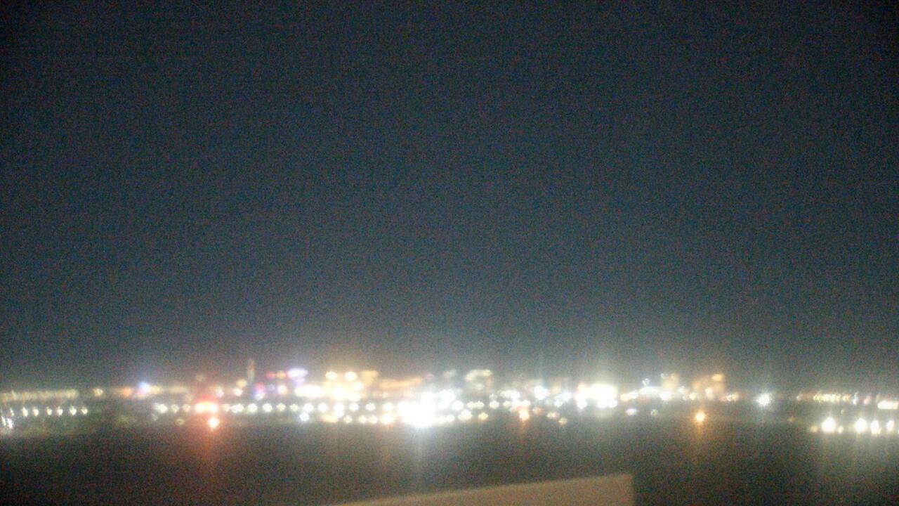 Thumbnail for current weather camera view from Sierra Vista HS in Las Vegas, Nevada