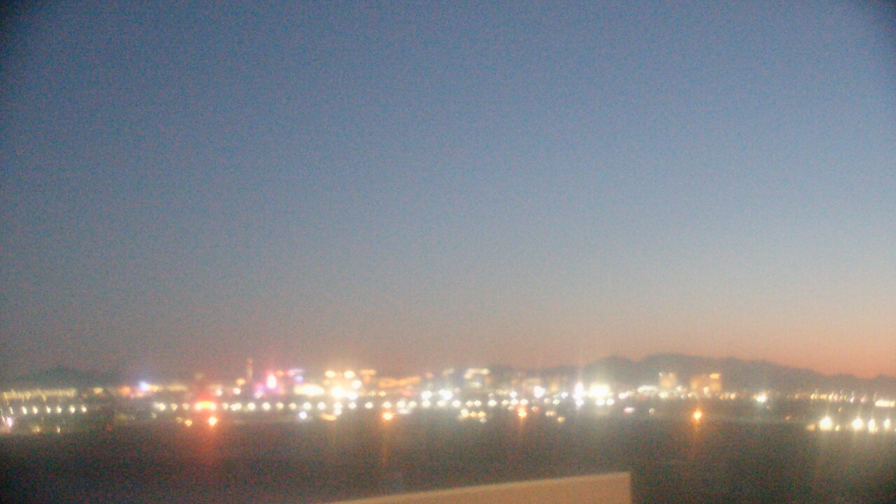 Thumbnail for current weather camera view from Sierra Vista HS in Las Vegas, Nevada