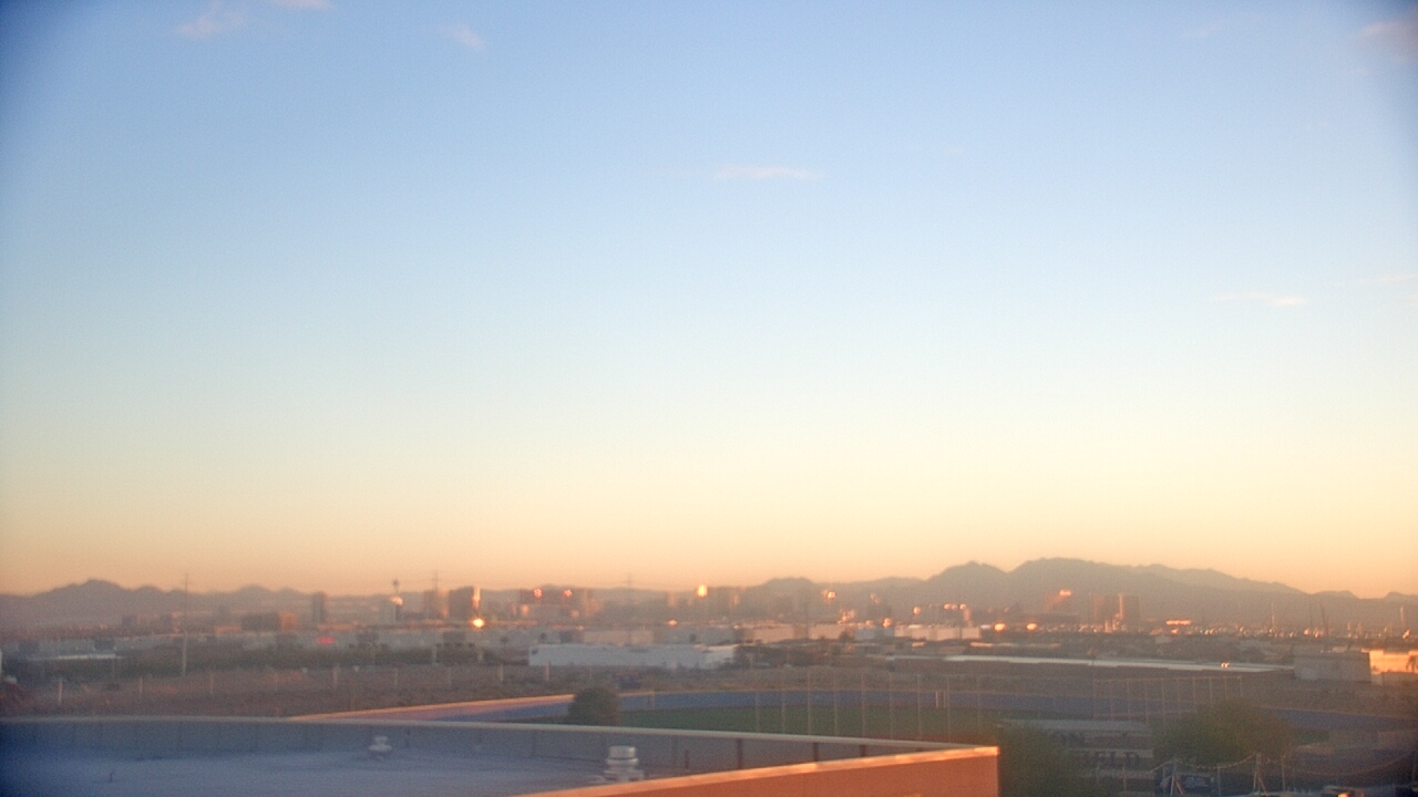 Thumbnail for current weather camera view from Sierra Vista HS in Las Vegas, Nevada