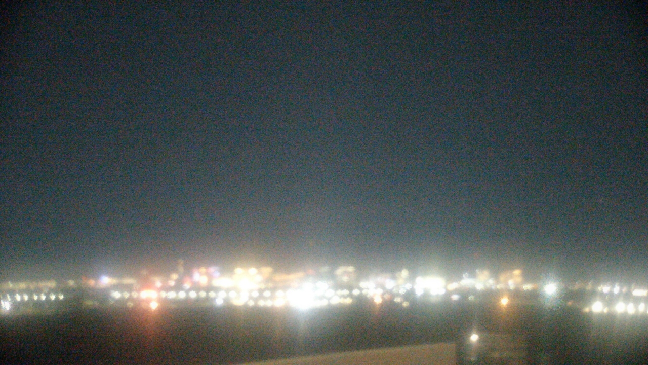 Thumbnail for current weather camera view from Sierra Vista HS in Las Vegas, Nevada