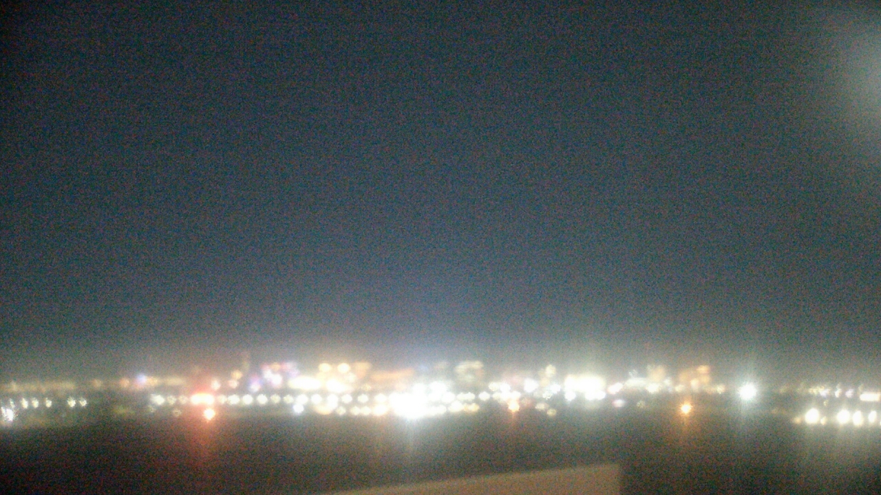 Thumbnail for current weather camera view from Sierra Vista HS in Las Vegas, Nevada