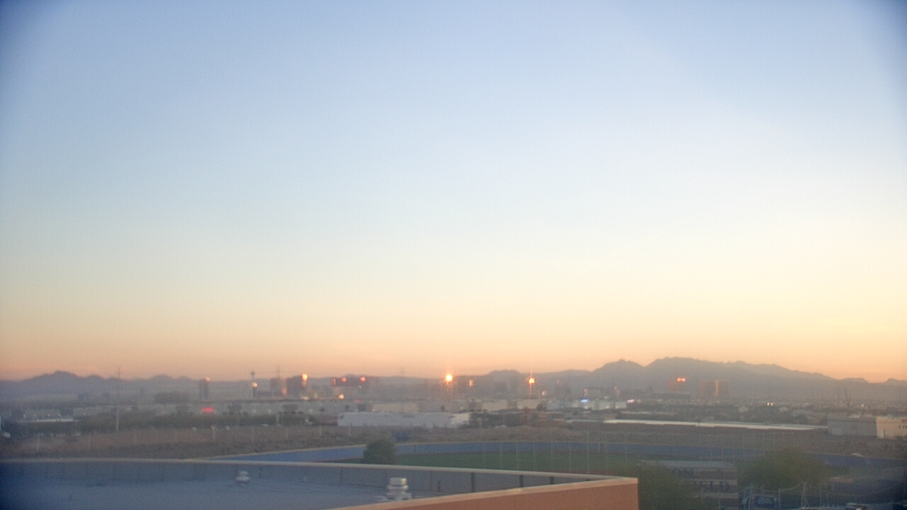 Thumbnail for current weather camera view from Sierra Vista HS in Las Vegas, Nevada