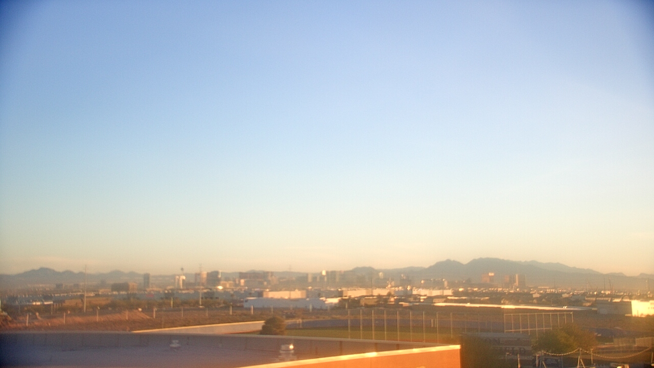 Thumbnail for current weather camera view from Sierra Vista HS in Las Vegas, Nevada