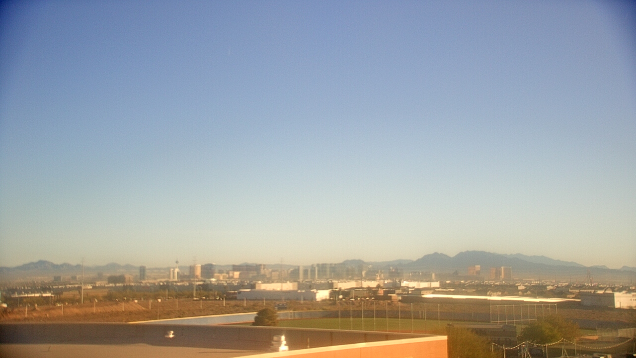 Thumbnail for current weather camera view from Sierra Vista HS in Las Vegas, Nevada