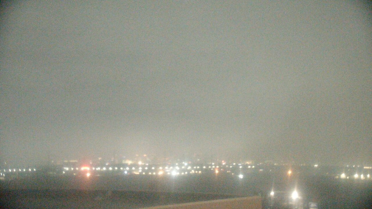 Thumbnail for current weather camera view from Sierra Vista HS in Las Vegas, Nevada