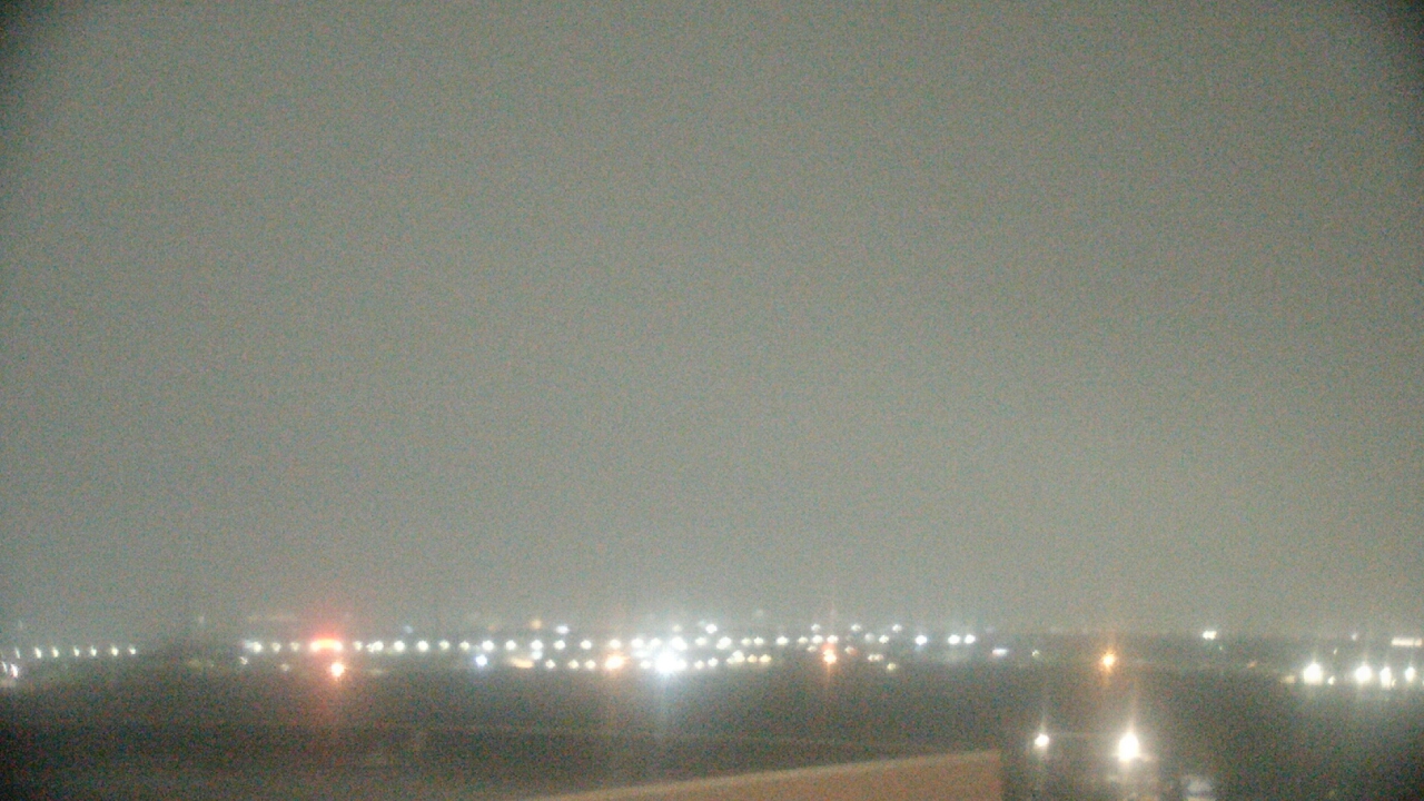 Thumbnail for current weather camera view from Sierra Vista HS in Las Vegas, Nevada