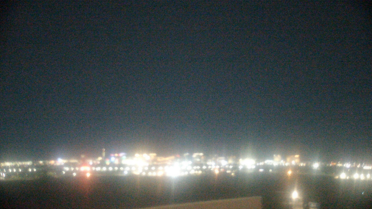 Thumbnail for current weather camera view from Sierra Vista HS in Las Vegas, Nevada