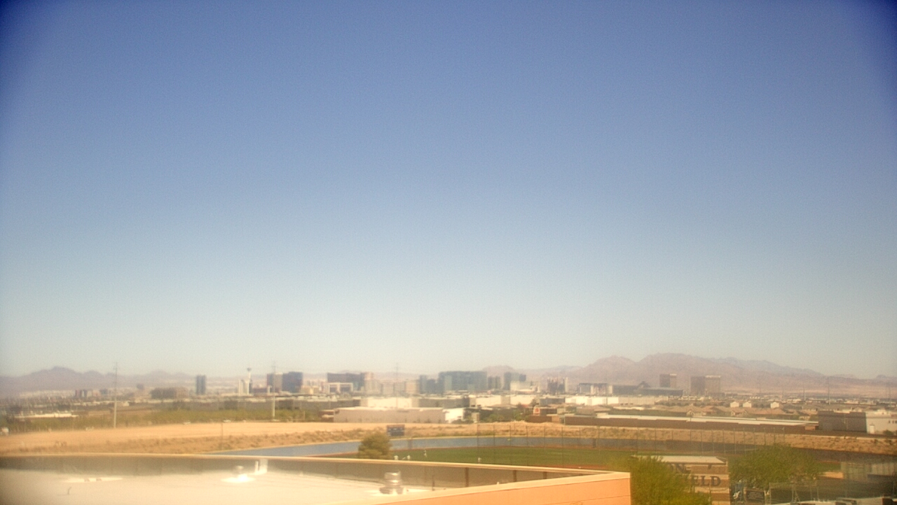 Thumbnail for current weather camera view from Sierra Vista HS in Las Vegas, Nevada
