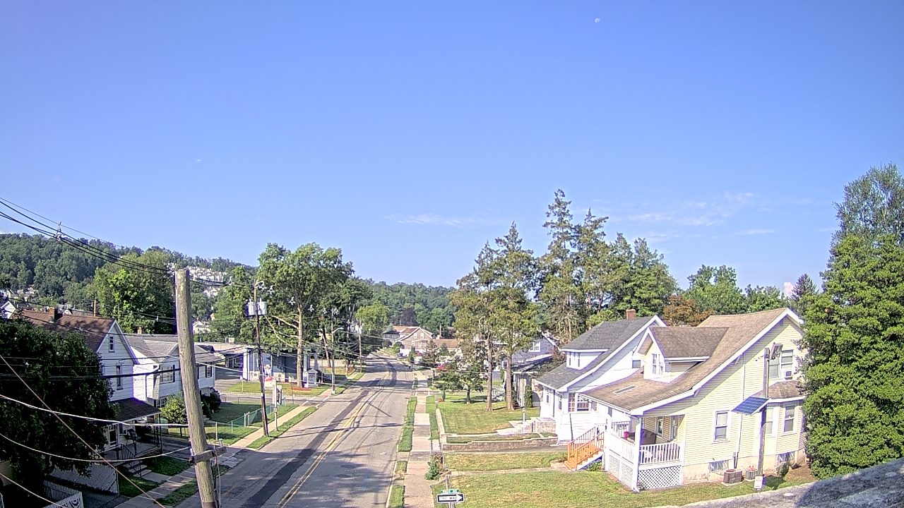 Thumbnail for current weather camera view from Little Falls School #3 in Little Falls, New Jersey