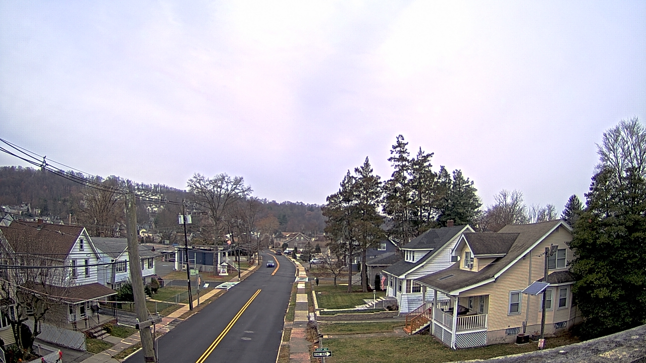 Thumbnail for current weather camera view from Little Falls School #3 in Little Falls, New Jersey