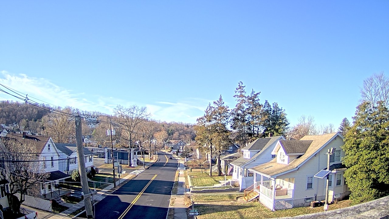 Thumbnail for current weather camera view from Little Falls School #3 in Little Falls, New Jersey