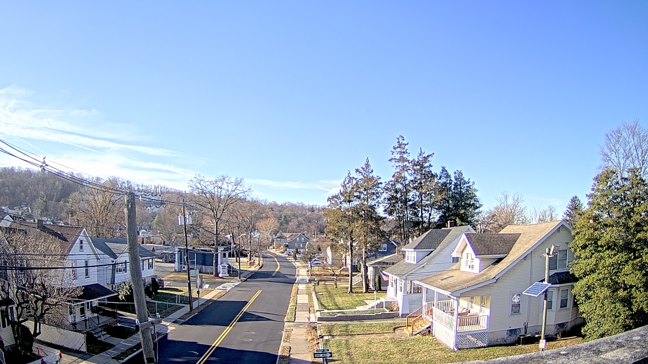 Thumbnail for current weather camera view from Little Falls School #3 in Little Falls, New Jersey