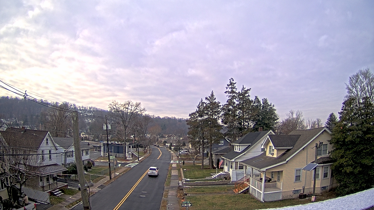 Thumbnail for current weather camera view from Little Falls School #3 in Little Falls, New Jersey
