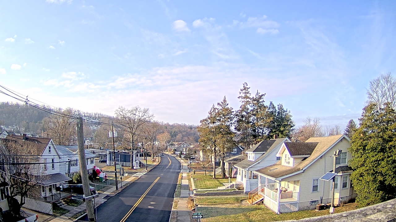 Thumbnail for current weather camera view from Little Falls School #3 in Little Falls, New Jersey