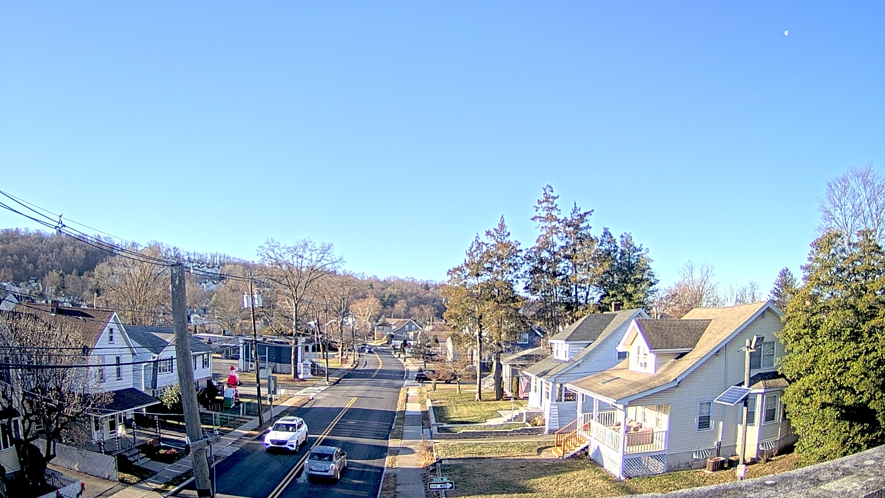 Thumbnail for current weather camera view from Little Falls School #3 in Little Falls, New Jersey