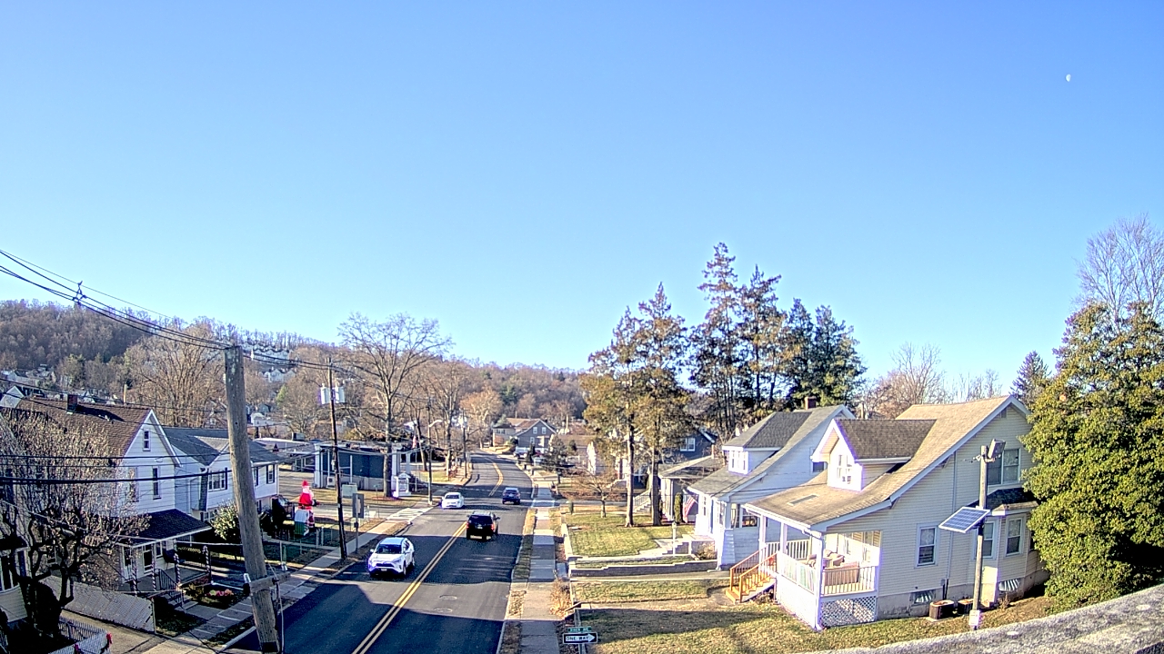 Thumbnail for current weather camera view from Little Falls School #3 in Little Falls, New Jersey