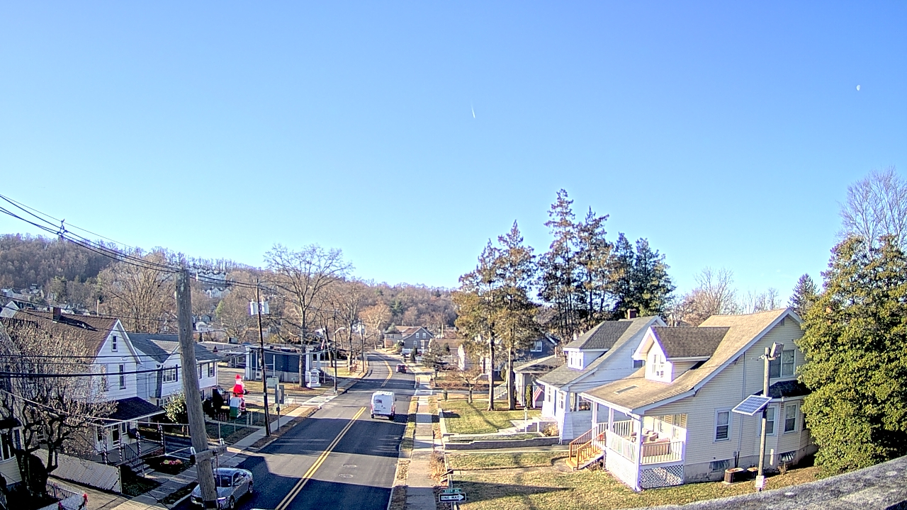 Thumbnail for current weather camera view from Little Falls School #3 in Little Falls, New Jersey