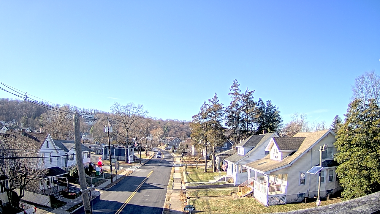 Thumbnail for current weather camera view from Little Falls School #3 in Little Falls, New Jersey