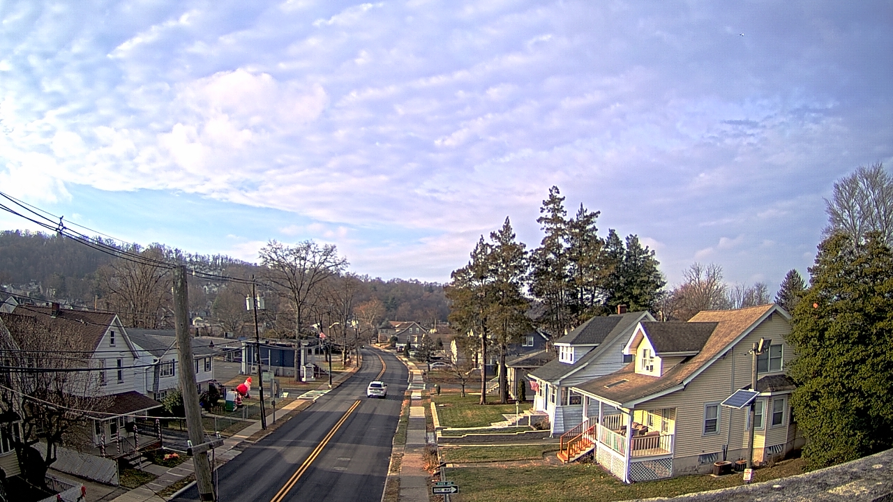 Thumbnail for current weather camera view from Little Falls School #3 in Little Falls, New Jersey