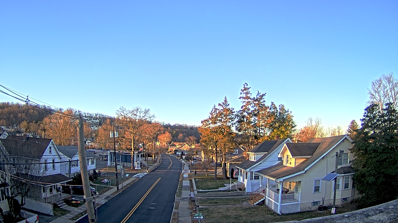 Thumbnail for current weather camera view from Little Falls School #3 in Little Falls, New Jersey