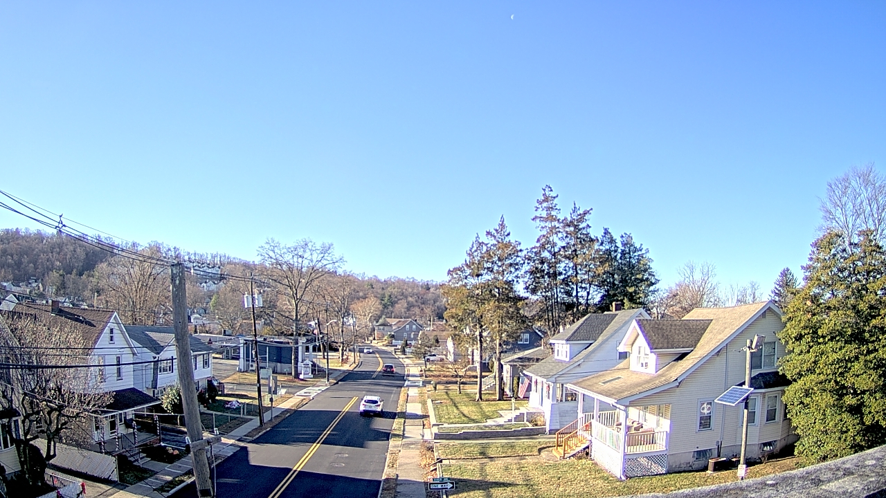 Thumbnail for current weather camera view from Little Falls School #3 in Little Falls, New Jersey