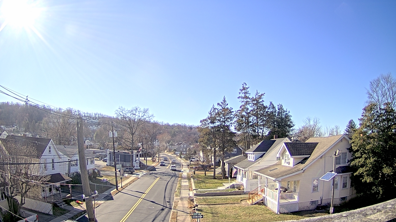 Thumbnail for current weather camera view from Little Falls School #3 in Little Falls, New Jersey