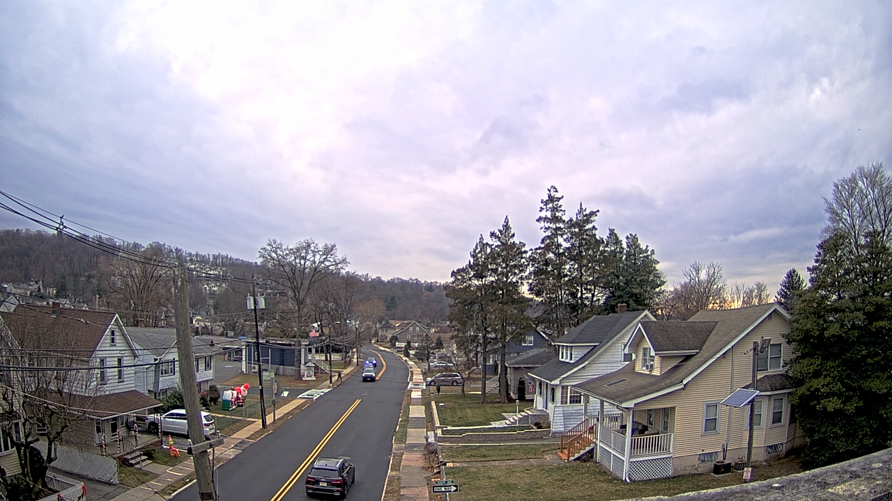 Thumbnail for current weather camera view from Little Falls School #3 in Little Falls, New Jersey