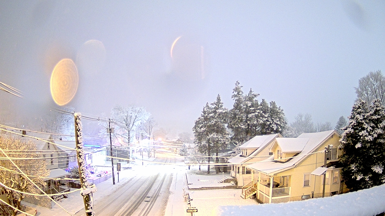 Thumbnail for current weather camera view from Little Falls School #3 in Little Falls, New Jersey