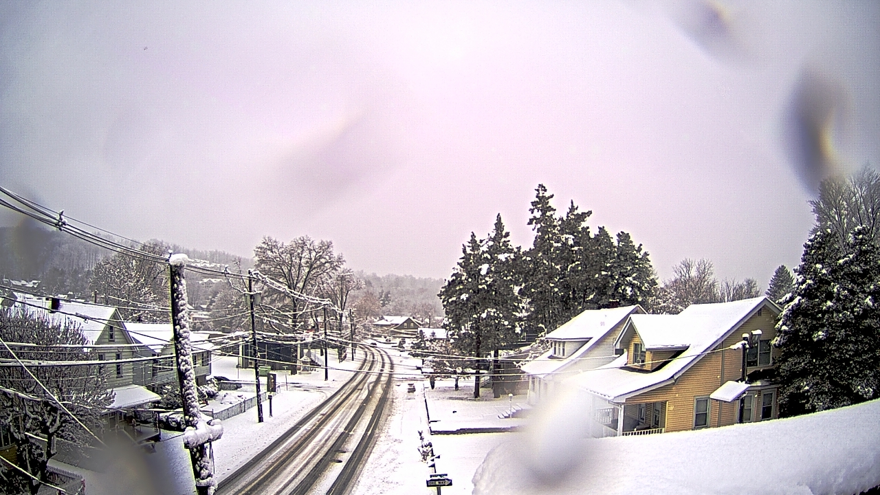 Thumbnail for current weather camera view from Little Falls School #3 in Little Falls, New Jersey