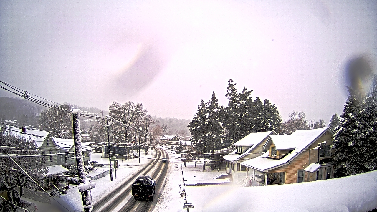 Thumbnail for current weather camera view from Little Falls School #3 in Little Falls, New Jersey