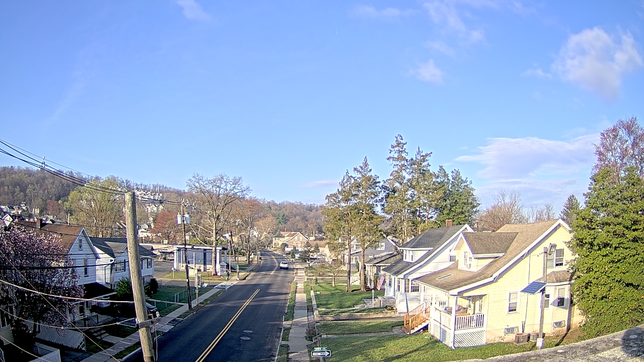 Thumbnail for current weather camera view from Little Falls School #3 in Little Falls, New Jersey