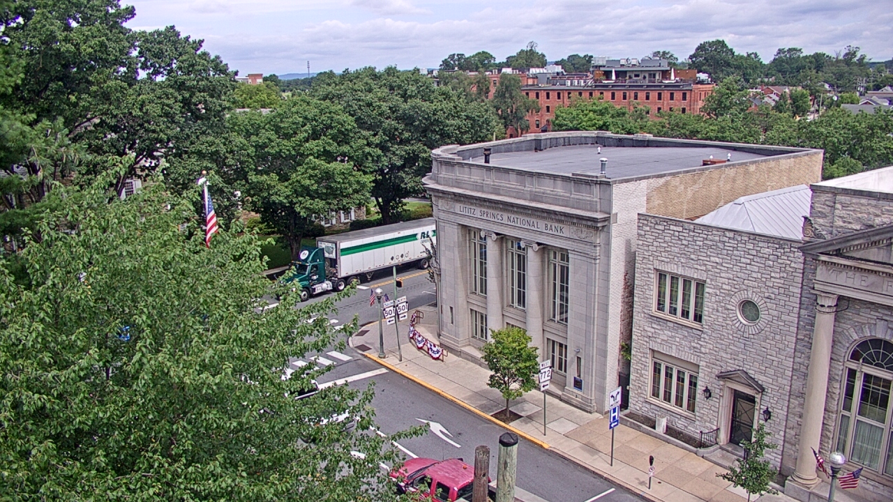 Thumbnail for current weather camera view from Lititz Springs Inn & Spa in Lititz, Pennsylvania
