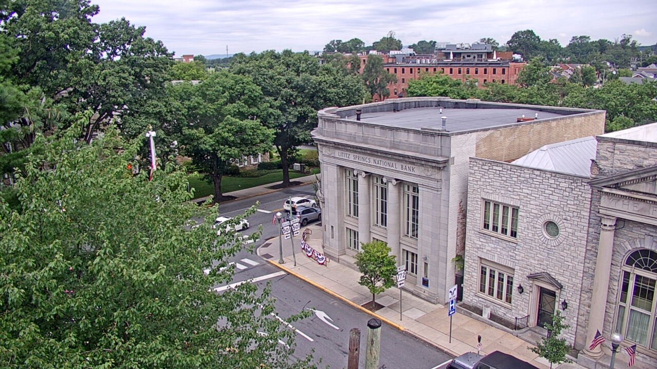 Thumbnail for current weather camera view from Lititz Springs Inn & Spa in Lititz, Pennsylvania
