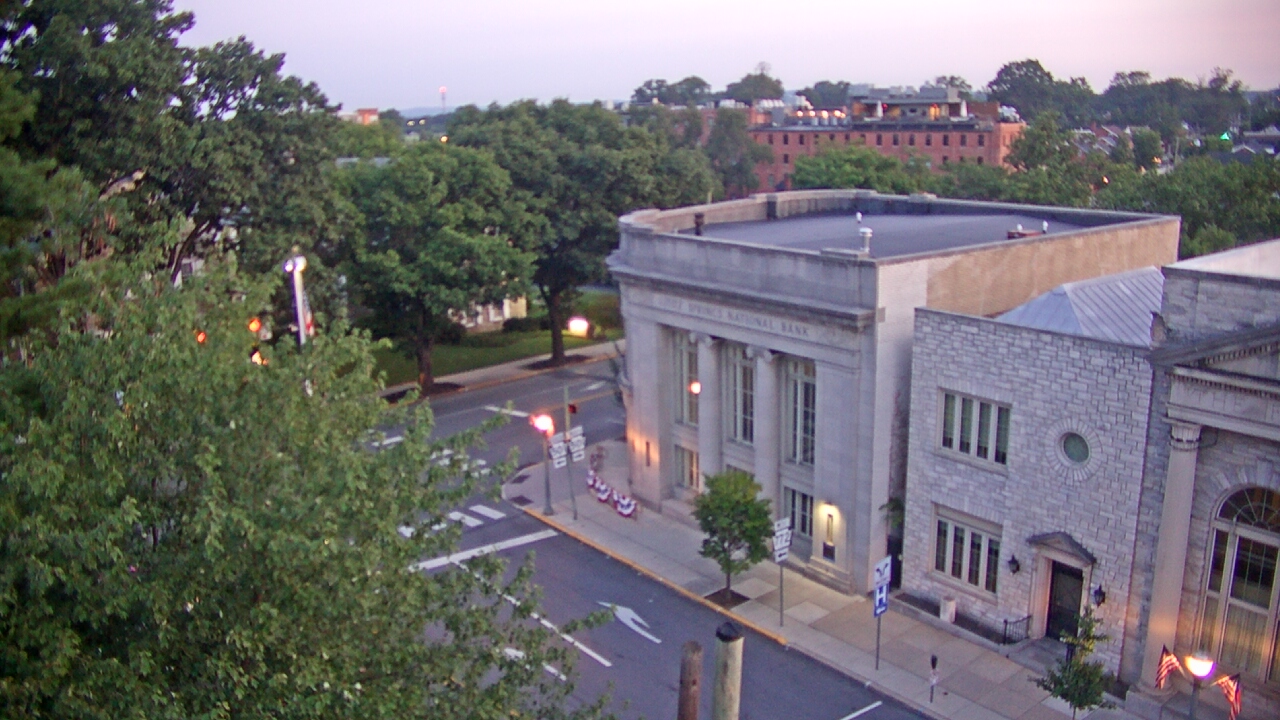 Thumbnail for current weather camera view from Lititz Springs Inn & Spa in Lititz, Pennsylvania