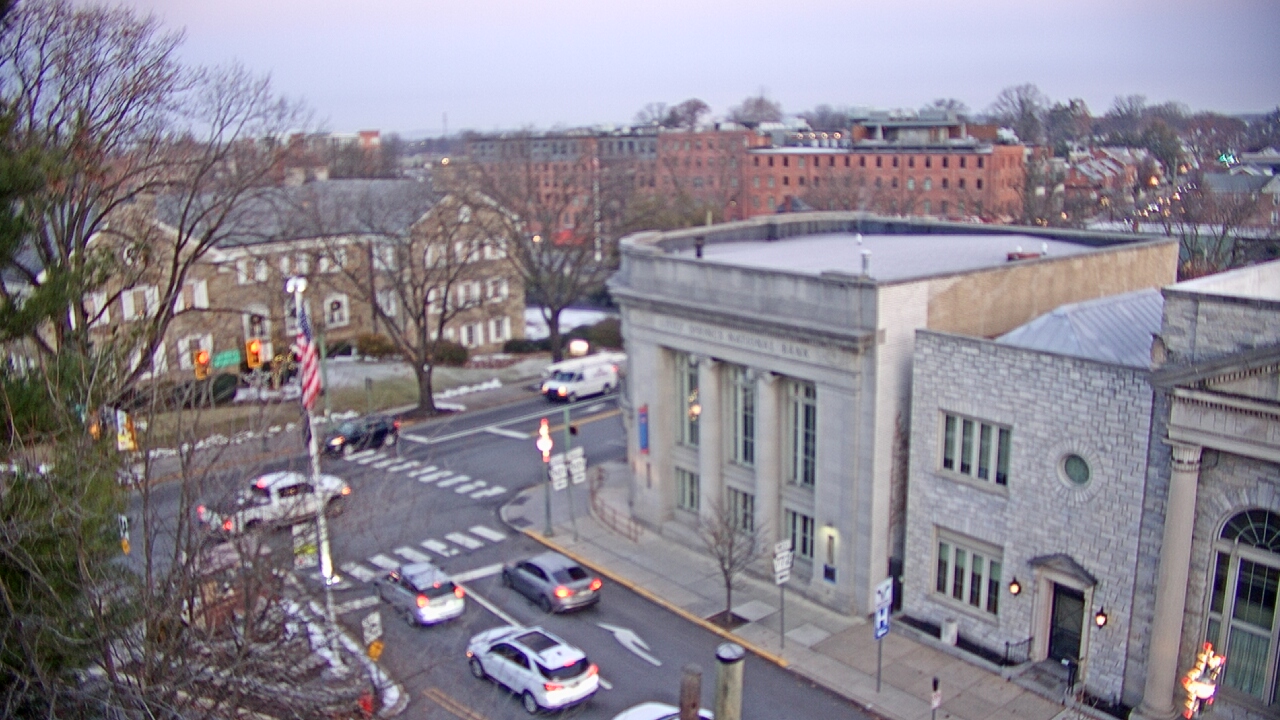 Thumbnail for current weather camera view from Lititz Springs Inn & Spa in Lititz, Pennsylvania