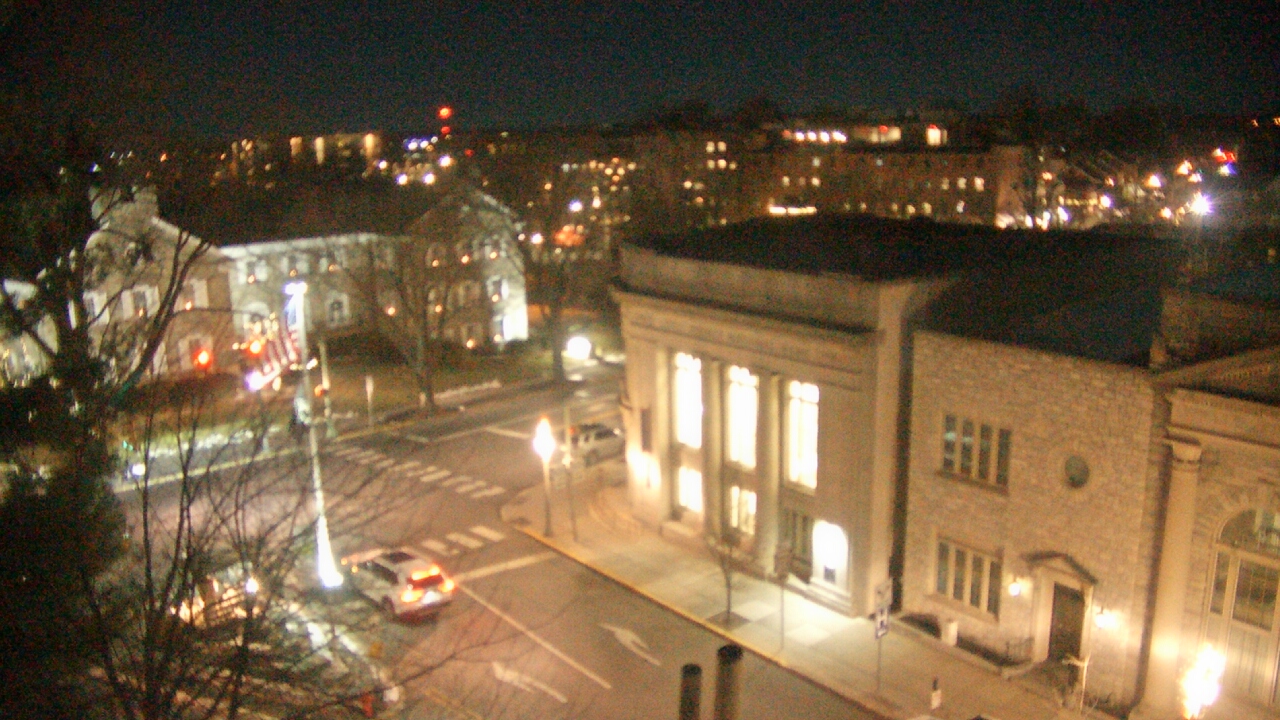 Thumbnail for current weather camera view from Lititz Springs Inn & Spa in Lititz, Pennsylvania