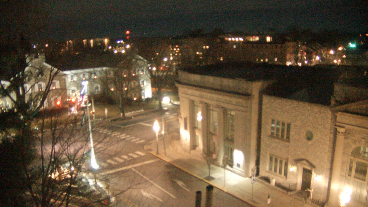 Thumbnail for current weather camera view from Lititz Springs Inn & Spa in Lititz, Pennsylvania