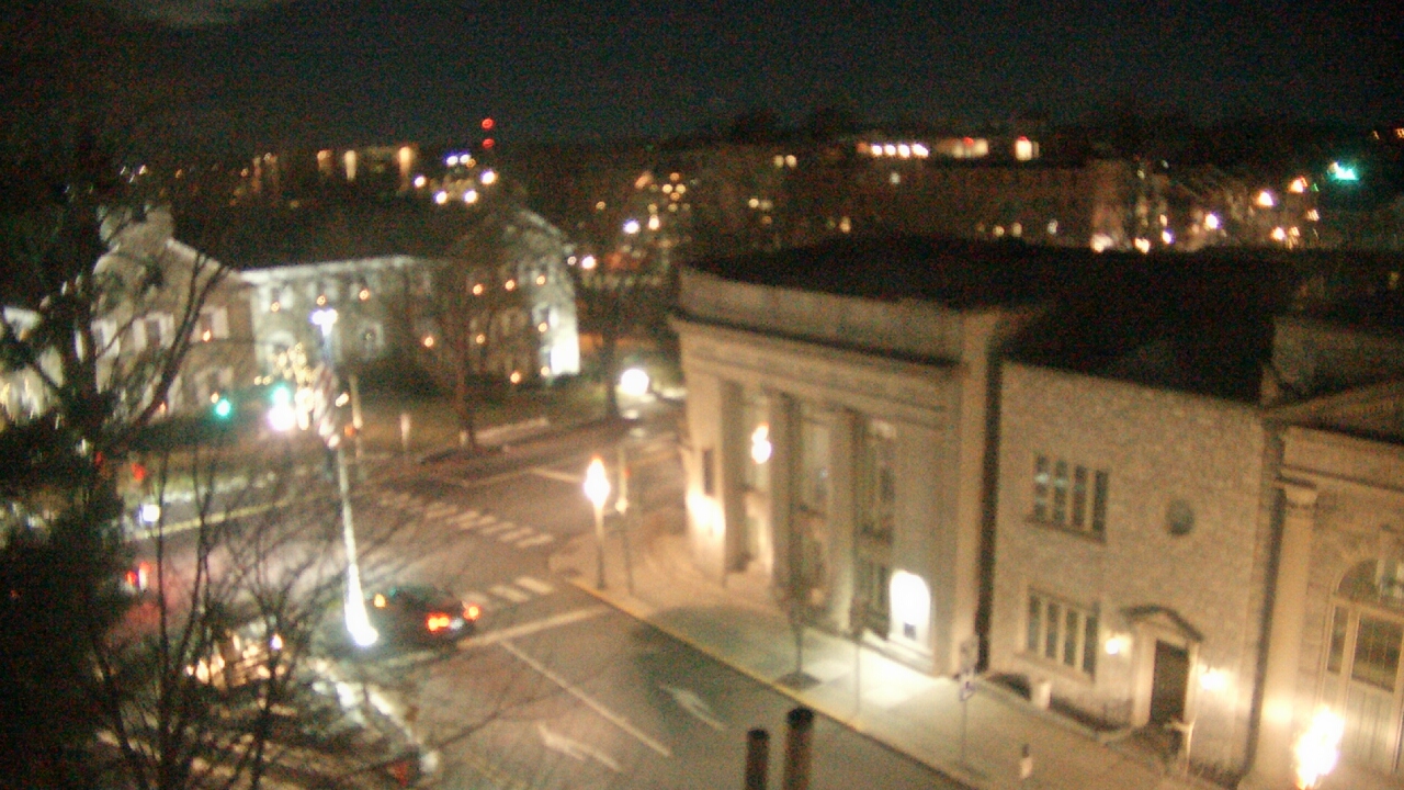 Thumbnail for current weather camera view from Lititz Springs Inn & Spa in Lititz, Pennsylvania