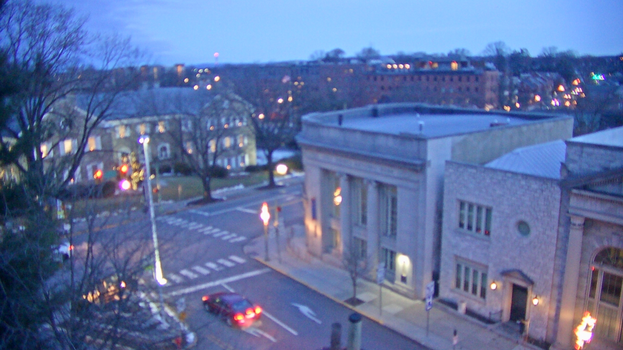 Thumbnail for current weather camera view from Lititz Springs Inn & Spa in Lititz, Pennsylvania