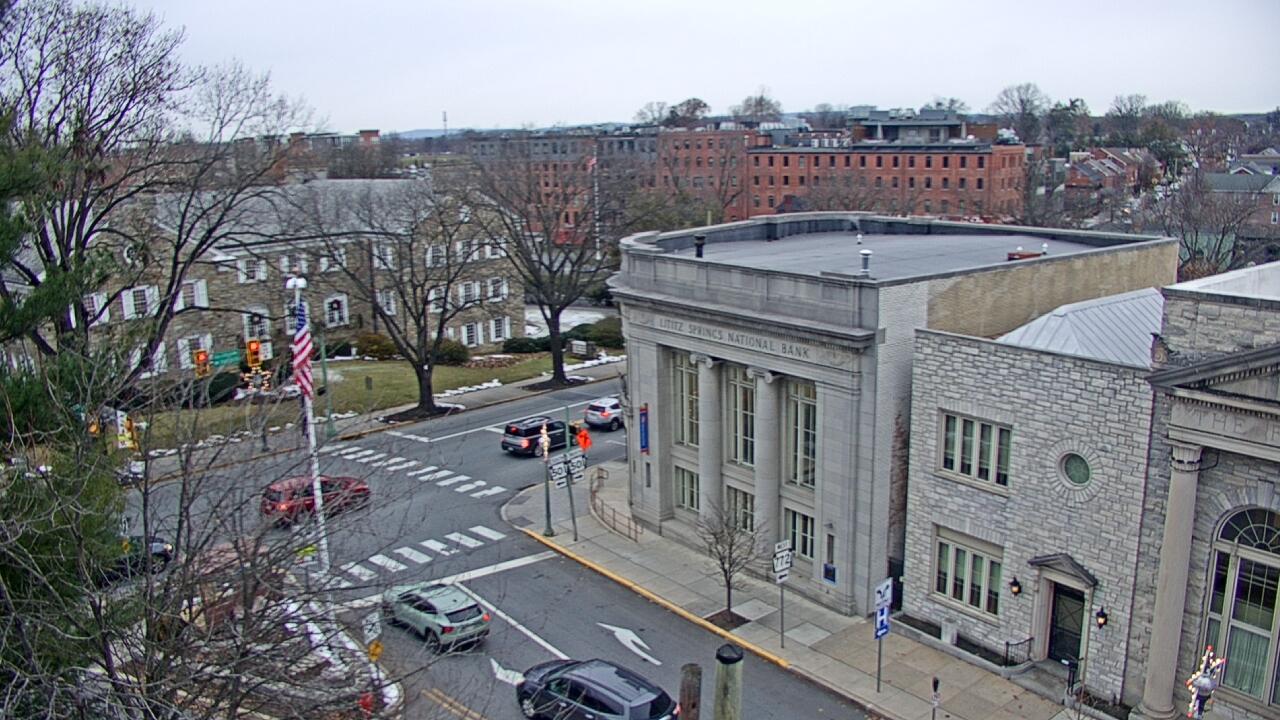 Thumbnail for current weather camera view from Lititz Springs Inn & Spa in Lititz, Pennsylvania