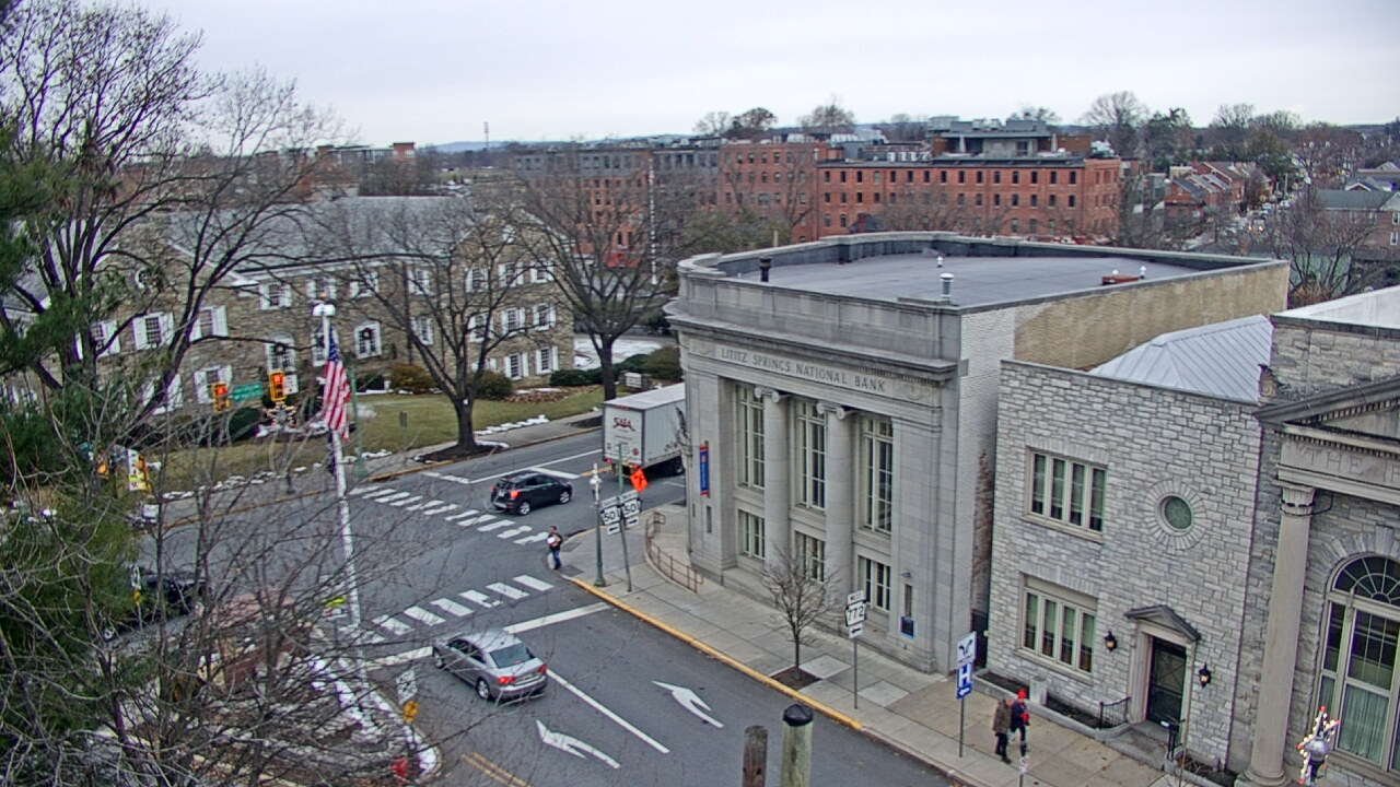 Thumbnail for current weather camera view from Lititz Springs Inn & Spa in Lititz, Pennsylvania