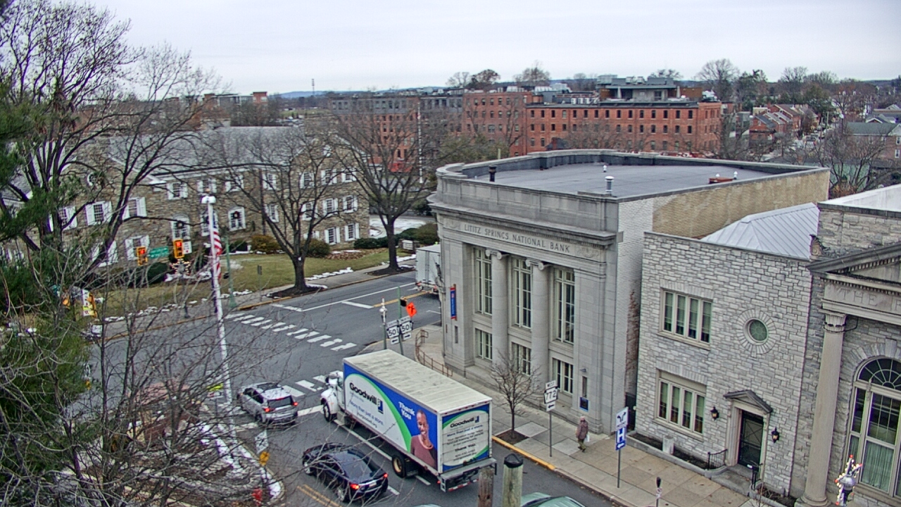 Thumbnail for current weather camera view from Lititz Springs Inn & Spa in Lititz, Pennsylvania