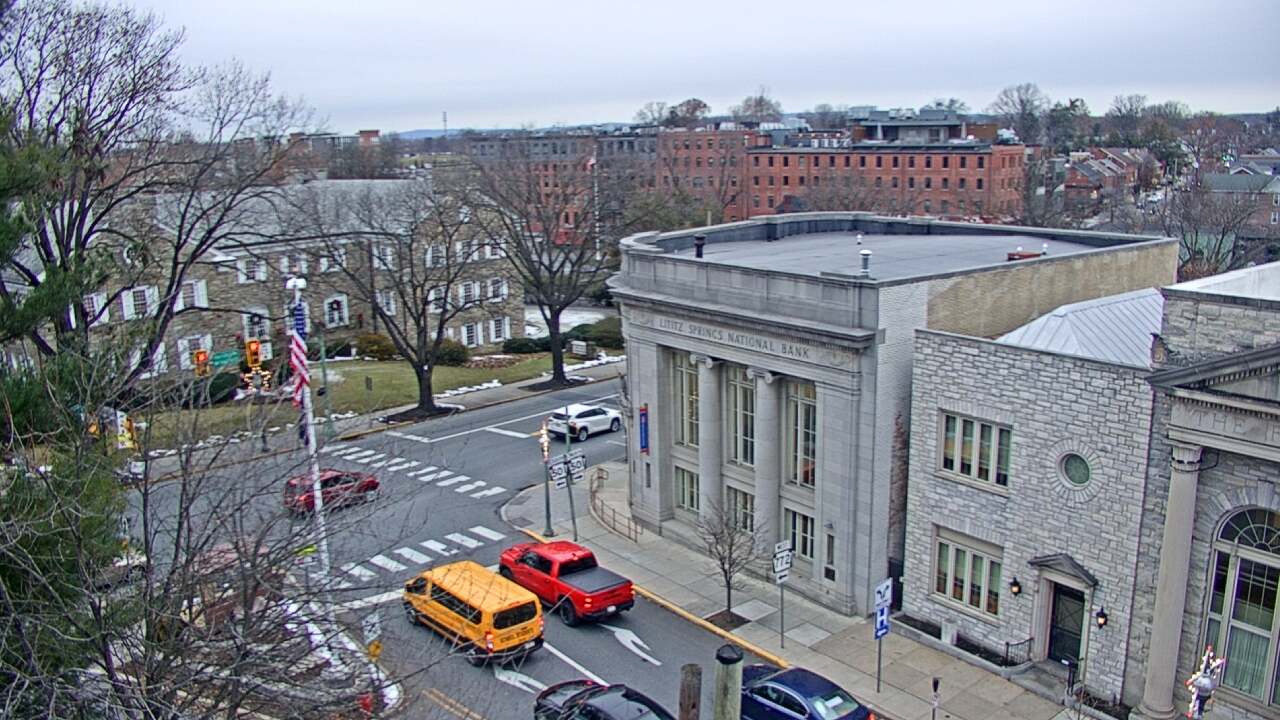 Thumbnail for current weather camera view from Lititz Springs Inn & Spa in Lititz, Pennsylvania