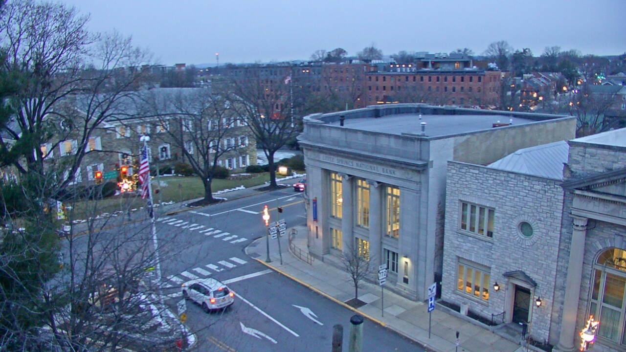 Thumbnail for current weather camera view from Lititz Springs Inn & Spa in Lititz, Pennsylvania