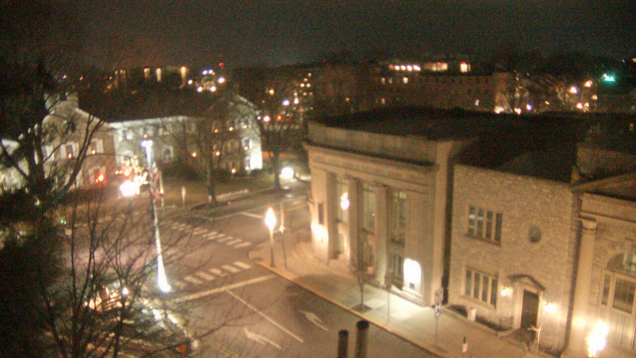 Thumbnail for current weather camera view from Lititz Springs Inn & Spa in Lititz, Pennsylvania